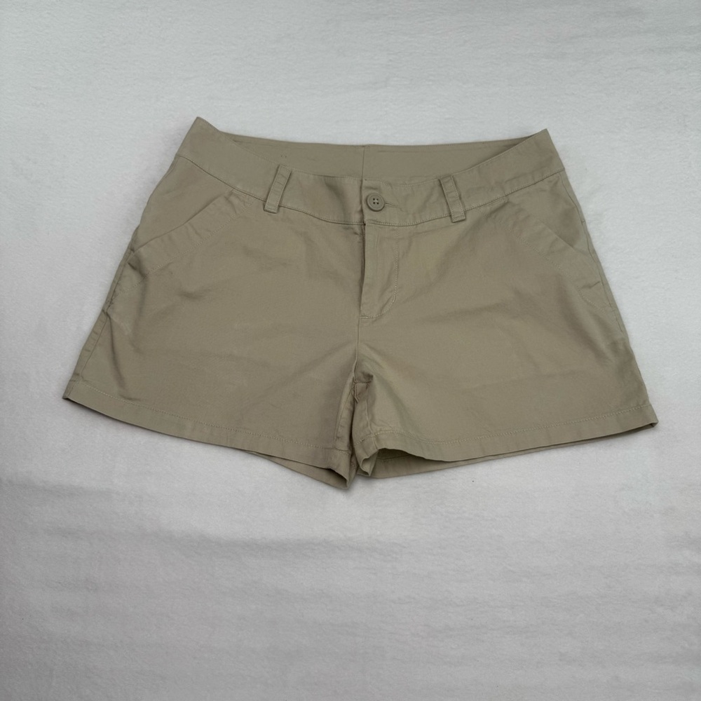 Columbia Sportswear Company Women's Khaki Shorts Size 8